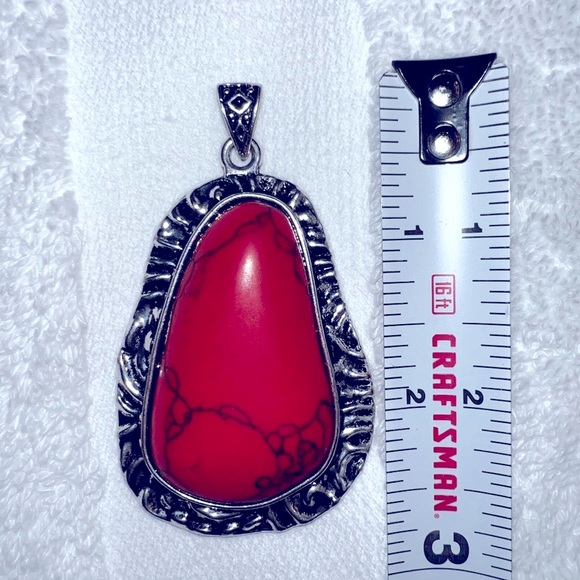Silver necklace pendant w/red stone w/black designs through w/matching earrings - Picture 7 of 8
